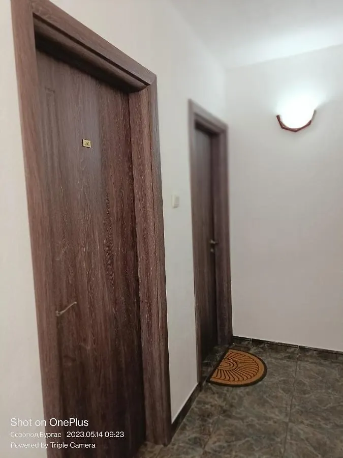 Moni 85 Family House Hotel Sozopol Casa de hóspedes