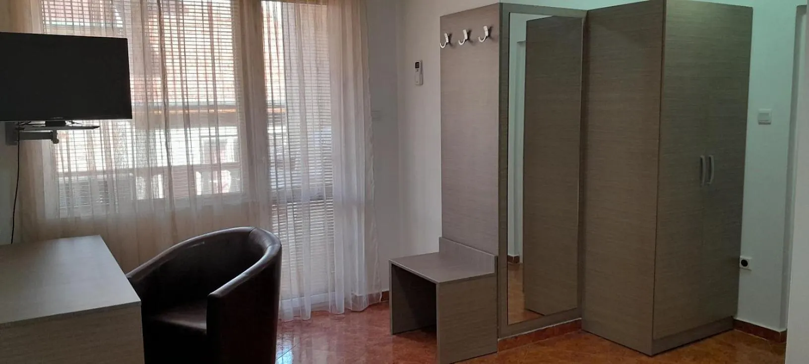 Moni 85 Family House Hotel Sozopol